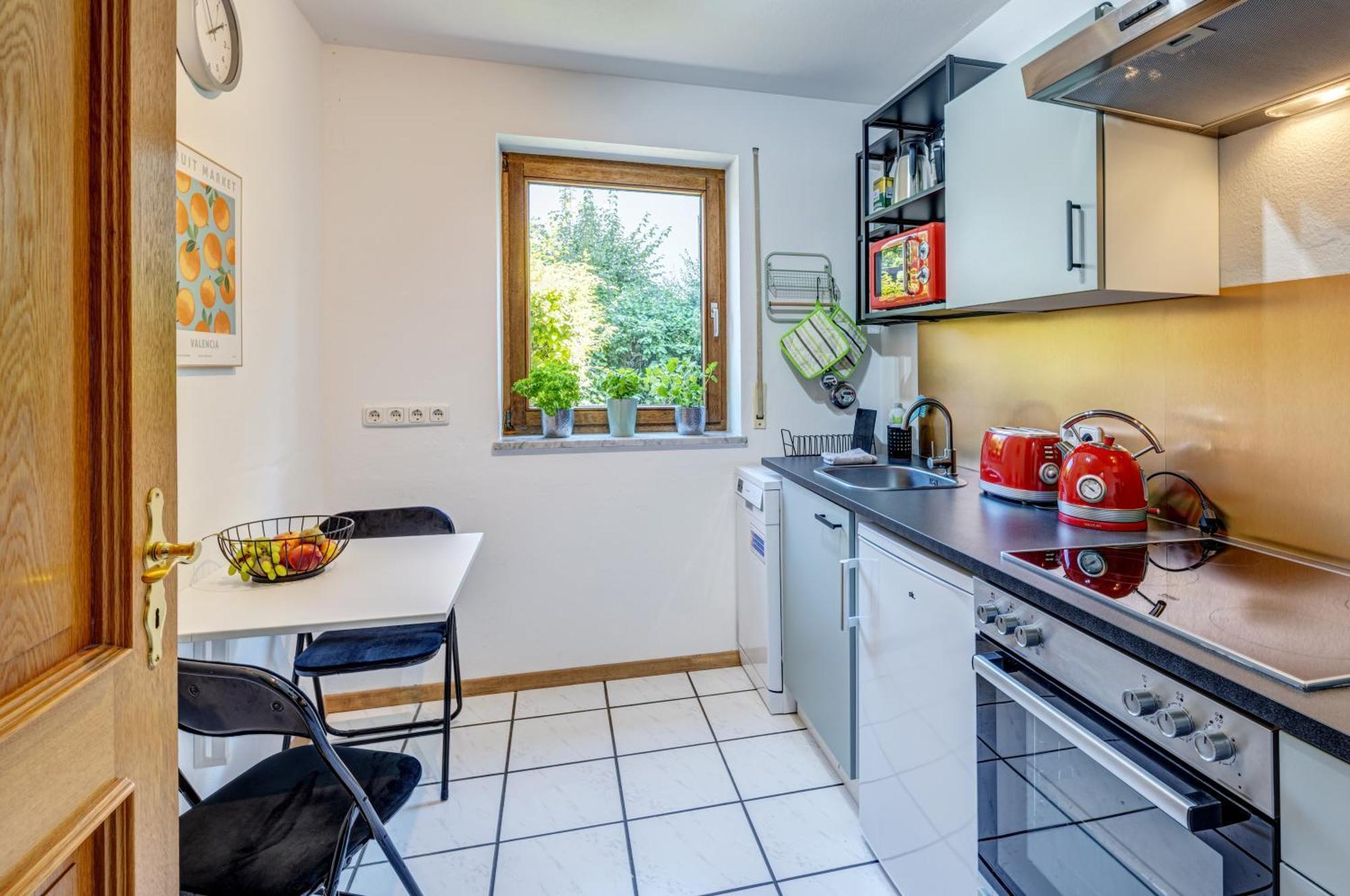 Moderne Maisonette Mit Garten Unterschleißheim Eksteriør bilde